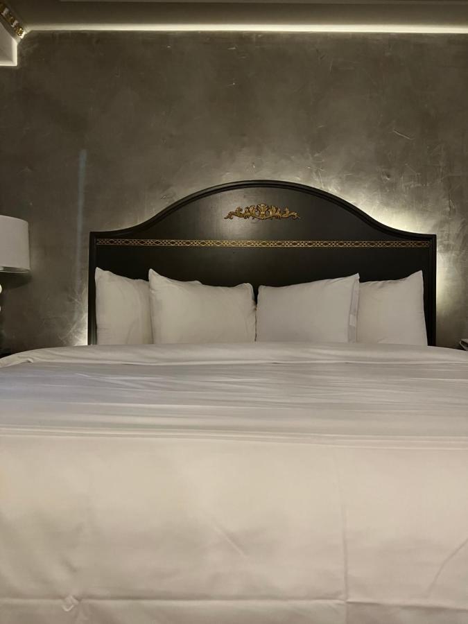 Hotel Chateau 3*